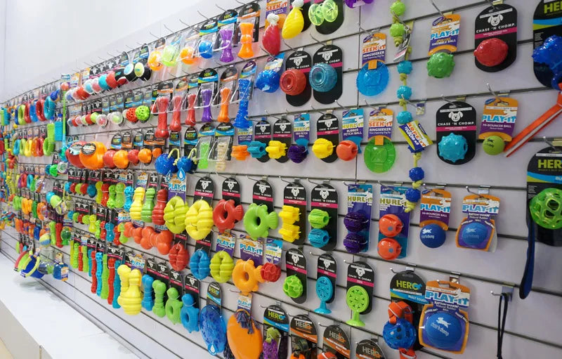 Caitec Dog Toys Squeaking Bouncing Ball Durable Floatable Springy Pet Toys Squeaky Ball Bite Resistant