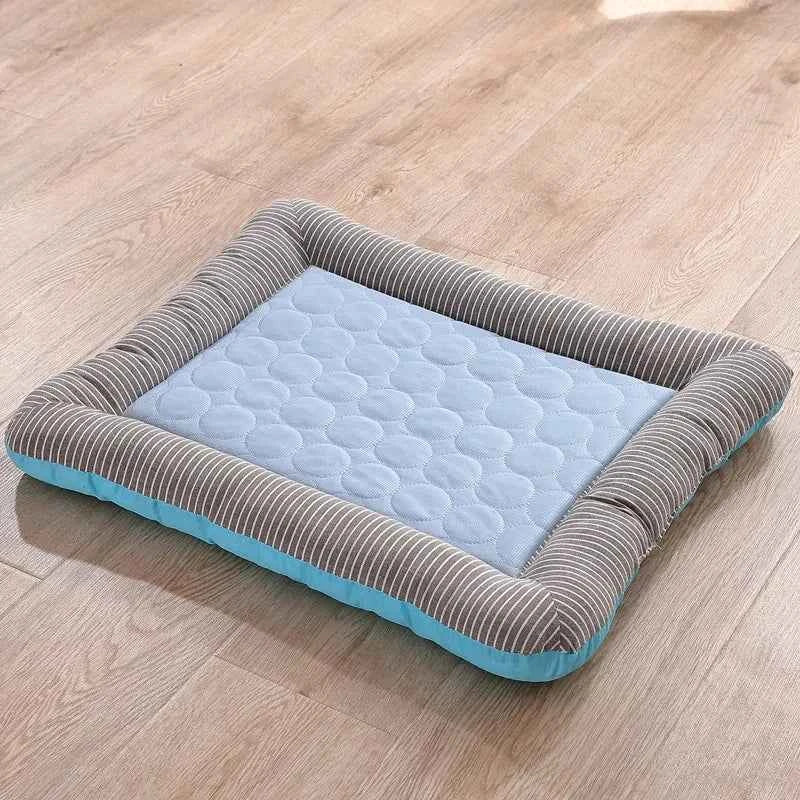 Cooling Pad Bed for Pets – Summer Ice Silk Mat