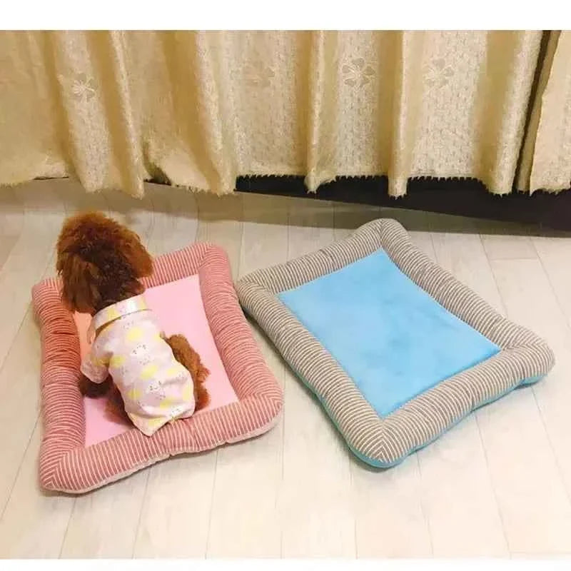 Cooling Pad Bed for Pets – Summer Ice Silk Mat