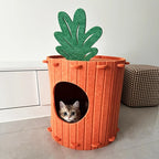 Carrot-Shaped Cat Scratcher & Hideout House, 2-in1 Cozy Felt Playground for Indoor Cats, Removable Non-Shedding Cat Bed
